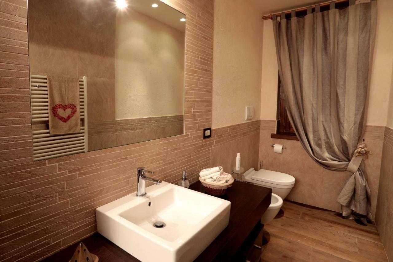 I Lari Castel Del Monte Bed & Breakfast Castel Del Monte  Ngoại thất bức ảnh